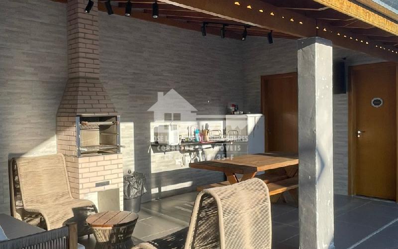 CASA ALTO PADRÃO - JD ITÁLIA