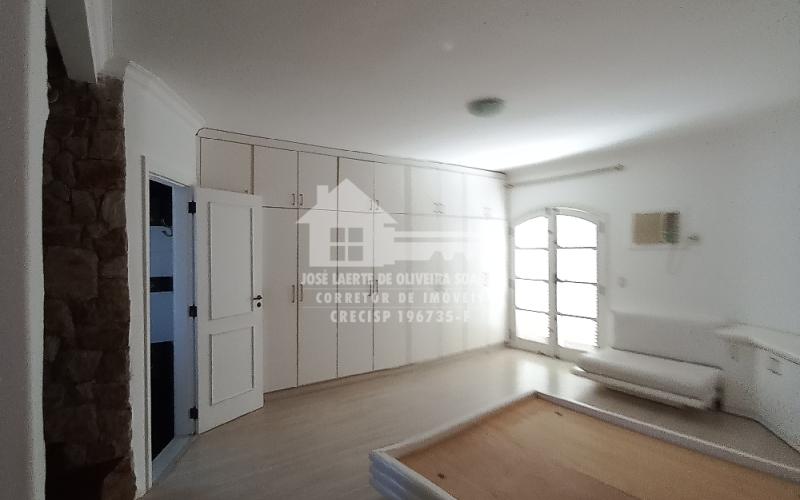 CASA ALTO PADRÃO - JD GUSTAVO