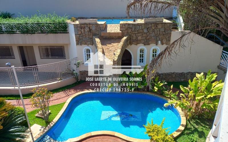 CASA ALTO PADRÃO - JD GUSTAVO