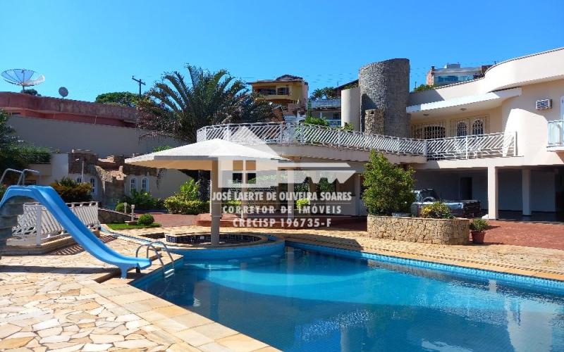 CASA ALTO PADRÃO - JD GUSTAVO